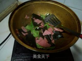 尖椒海带炒火腿的做法步骤：5