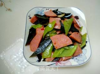 尖椒海带炒火腿的做法步骤：6