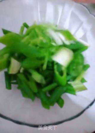 葱拌辣椒的做法步骤：3