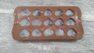 冰爽的荔枝蓝莓的做法步骤：6