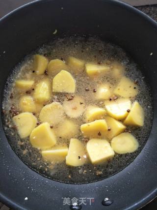 烧土豆的做法步骤：5