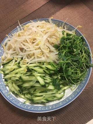 炸酱面的做法步骤：5