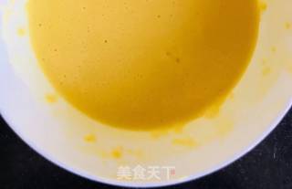 海苔鸡蛋饼的做法步骤：2