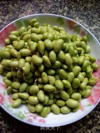 家常毛豆米的做法步骤：4