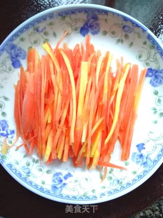 素炒胡萝卜土豆丝的做法步骤：2