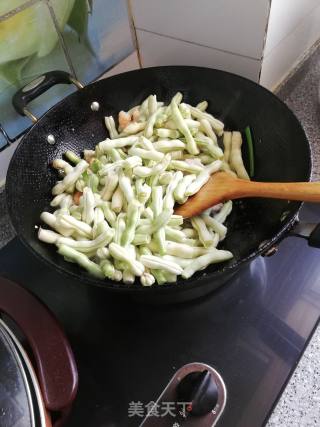 炖豆角的做法步骤：3