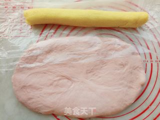 花朵椰蓉吐司的做法步骤：7