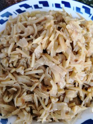 土豆丝炒饼的做法步骤：4