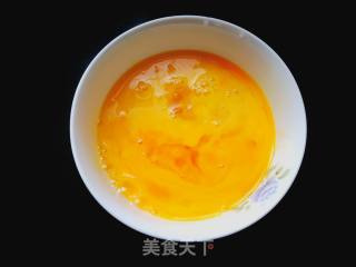 尖椒炒鸡蛋的做法步骤：3