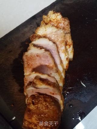 蜜汁烤五花肉的做法步骤：4