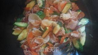 肉片三色菜的做法步骤：6