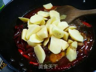 土豆炖排骨的做法步骤：11