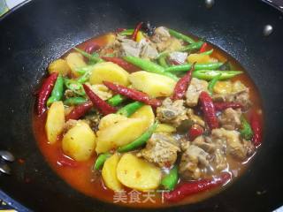 土豆炖排骨的做法步骤：13