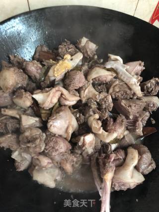 香焖番鸭的做法步骤：5