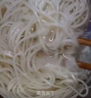 鸡丝凉面的做法步骤：5