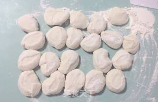 大肉包子的做法步骤：6