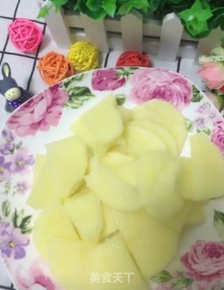 土豆豆沙酥的做法步骤：1