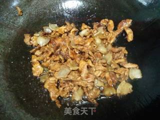 芹菜炒肉的做法步骤：4