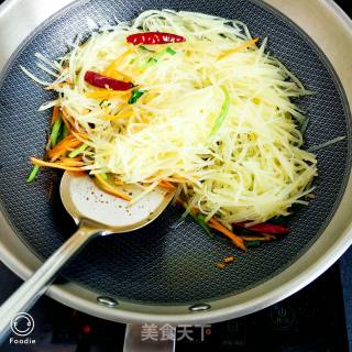 酸辣土豆丝的做法步骤：8