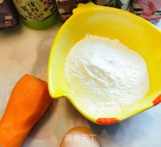 胡萝卜小松饼的做法步骤：1