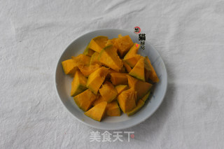 板栗南瓜莲子腰豆糖水的做法步骤：3