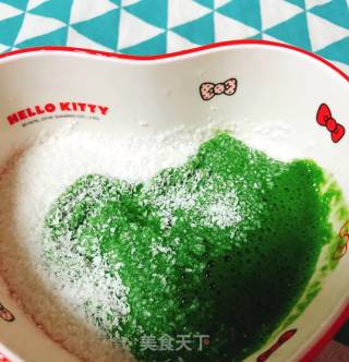 菠菜蒸米糕的做法步骤：3