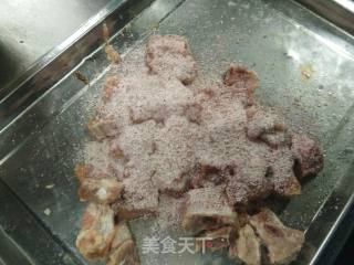 金瓜粉蒸排骨的做法步骤：7
