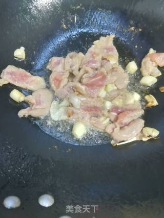 瘦肉炒海带的做法步骤：2