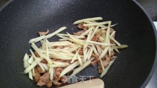 姜丝炒肉的做法步骤：6