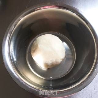 包菜虾皮饼的做法步骤：1