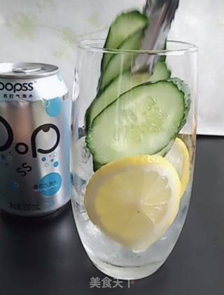 黄瓜柠檬泡泡水的做法步骤：4