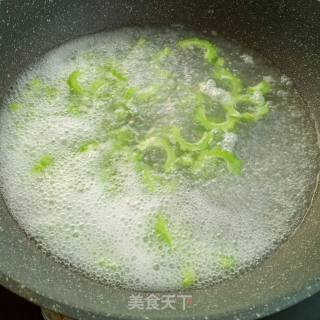 凉拌苦瓜的做法步骤：3