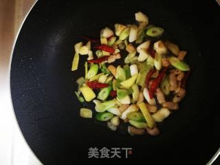 干锅鱼头的做法步骤：6