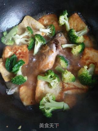 煎烧鱼豆腐的做法步骤：7