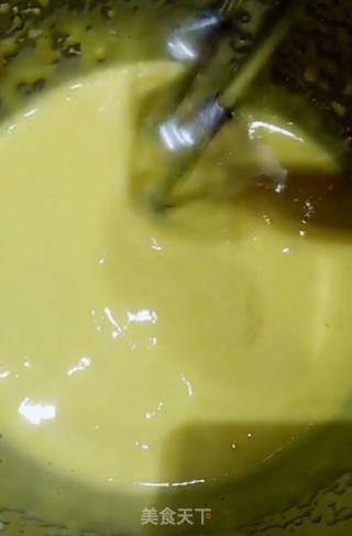 蛋黄溶豆的做法步骤：3