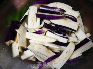 肉末茄子的做法步骤：2
