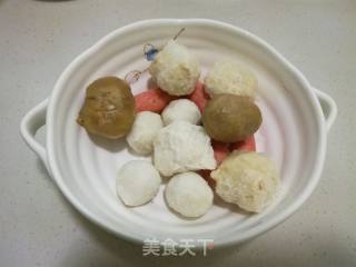 鱼丸青菜炒面的做法步骤：5