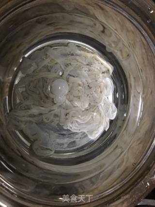 自制烤肠的做法步骤：1