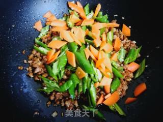 尖椒炒肉末的做法步骤：8