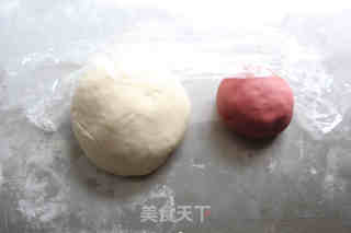花样小笼包的做法步骤：1