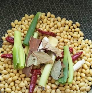 香辣黄豆的做法步骤：5