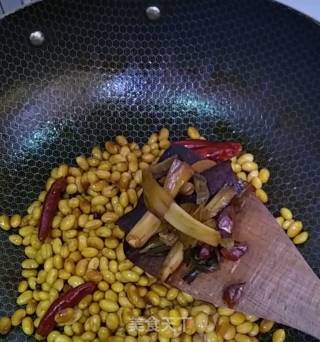 香辣黄豆的做法步骤：10