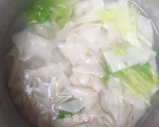 油泼面的做法步骤：3
