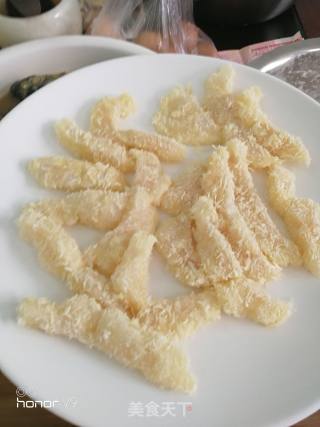 酥炸龙利鱼的做法步骤：7