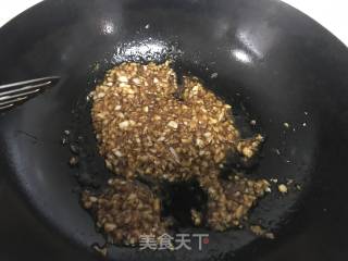蒜蓉粉丝大虾的做法步骤：2