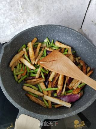 茄子烧豆角的做法步骤：6