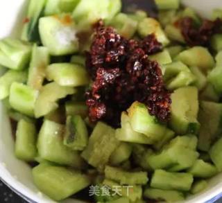 凉拌黄瓜的做法步骤：2