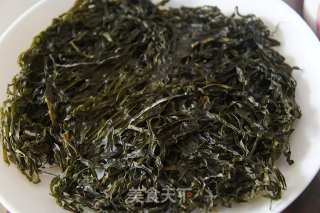 凉拌酸辣海带丝的做法步骤：1