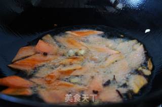 护心肉爆炒绿甘蓝的做法步骤：4