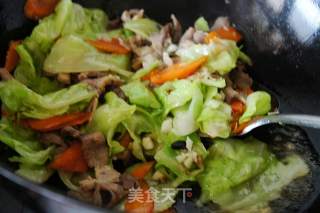 护心肉爆炒绿甘蓝的做法步骤：7
